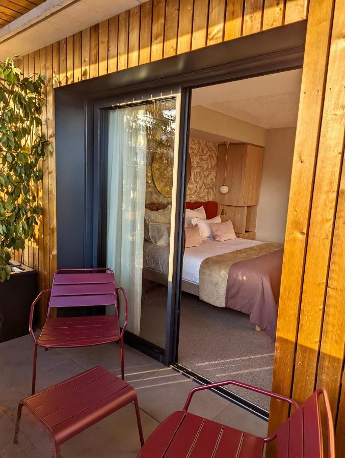 James Vignoble Hotel, Эгишем Экстерьер фото